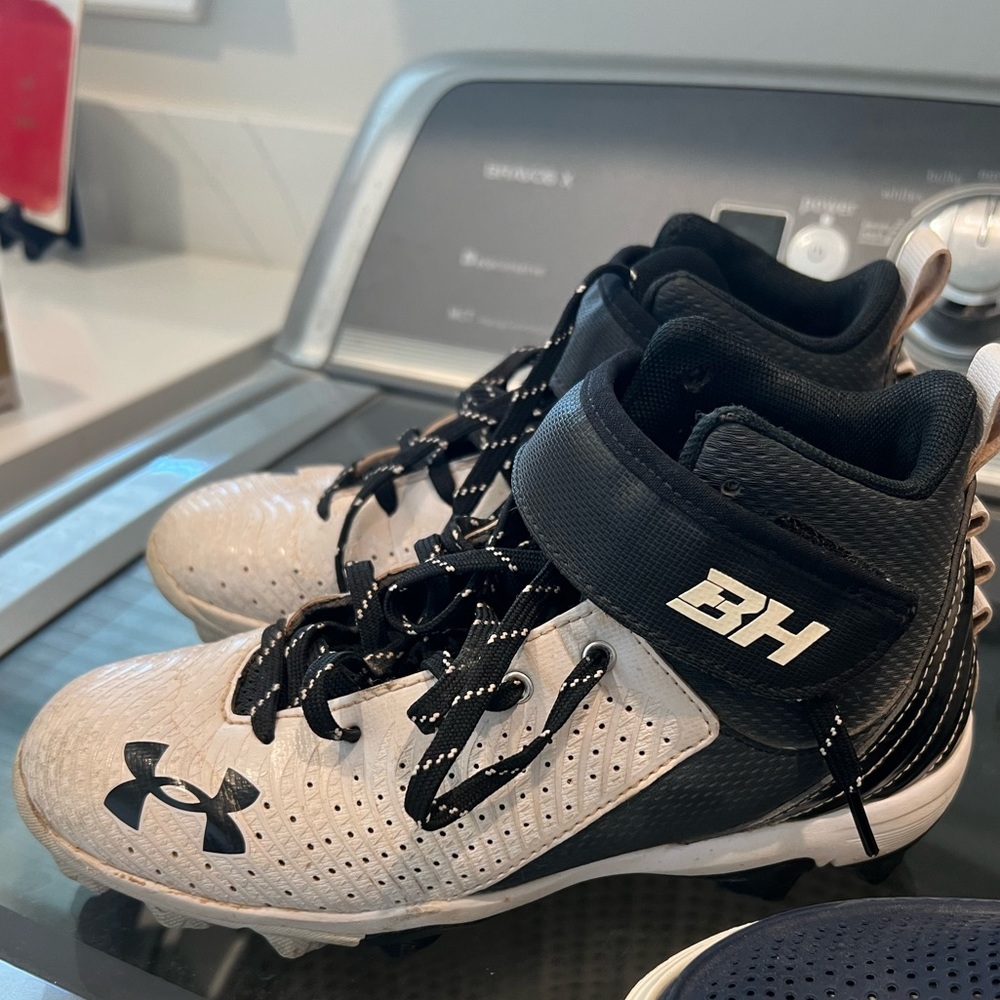 Like new Bryce Harper Under Armour baseball cleats